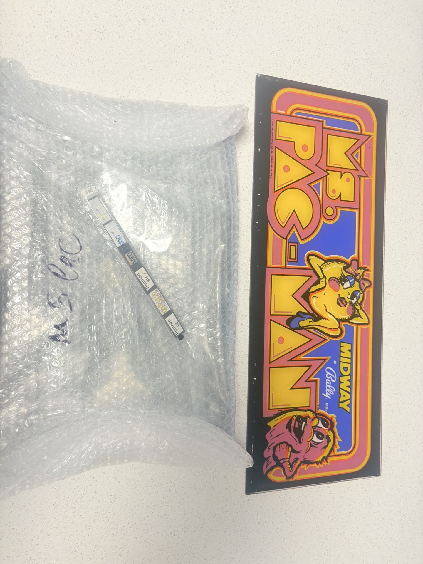 Ms Pac-man pcb And Marquee