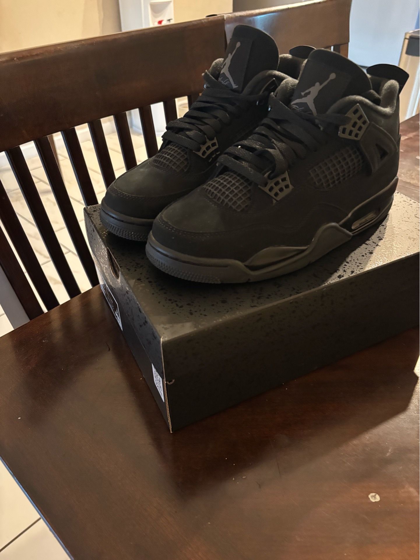 JORDAN 4 BLACK CATS SIZE 8.5 MEN NEED GONE ASAP