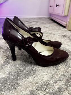 Calvin Klein burgundy heels