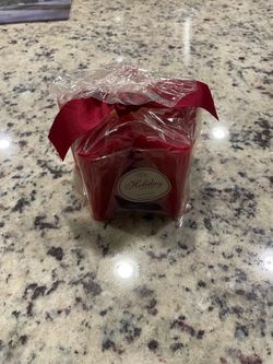 Hillhouse Naturals Holiday Star Candle