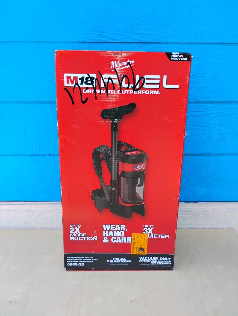 Milwaukee M18 FUEL 18-Volt Lithium-Ion Brushless 1 Gal. Cordless 3-in-1 Backpack Vacuum (Vacuum-Only)