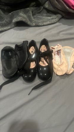 Children’s shoes