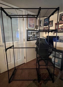 Portable closet