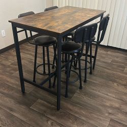 Bar Table With 4 Chairs 