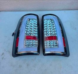 00-06 Chevrolet Tahoe Suburban Gmc Yukon LED Taillights Luces Traseras Calaveras Focos Luces Chevy