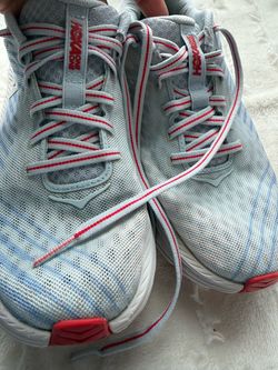 hoka running shoes
