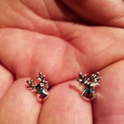 Sterling silver reindeer earrings.