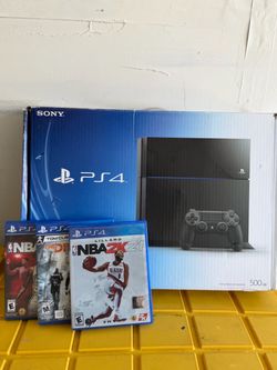 Sony PS4 500GB Console Bundle with 3 Games