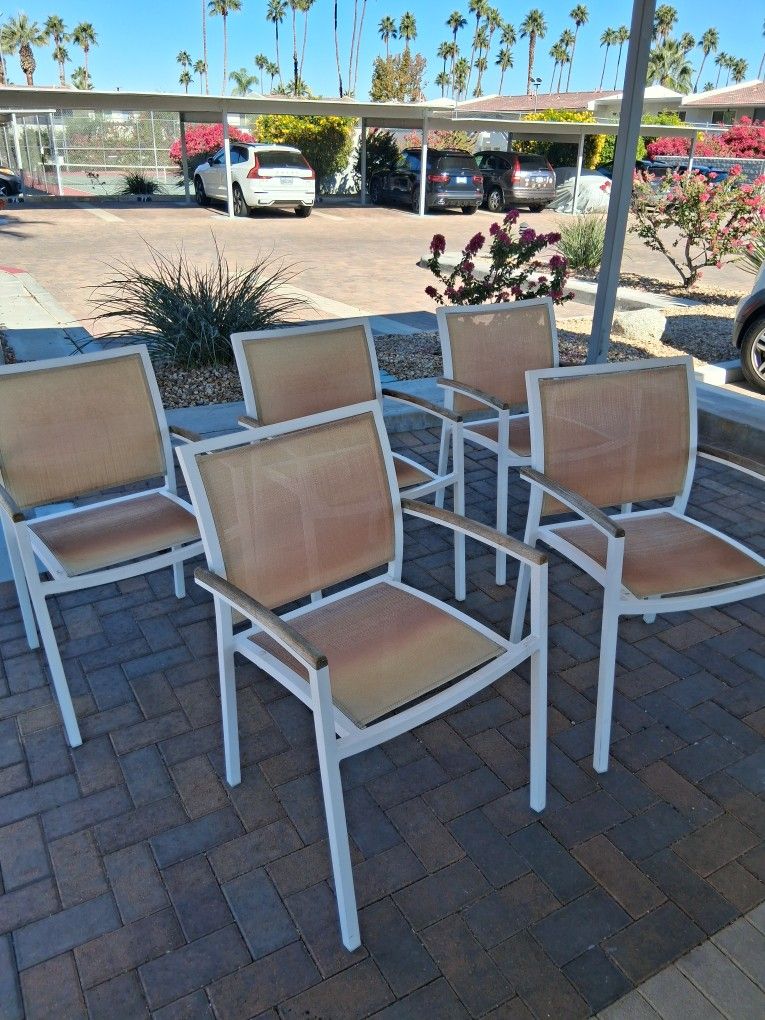 Outdoor Chairs X 5