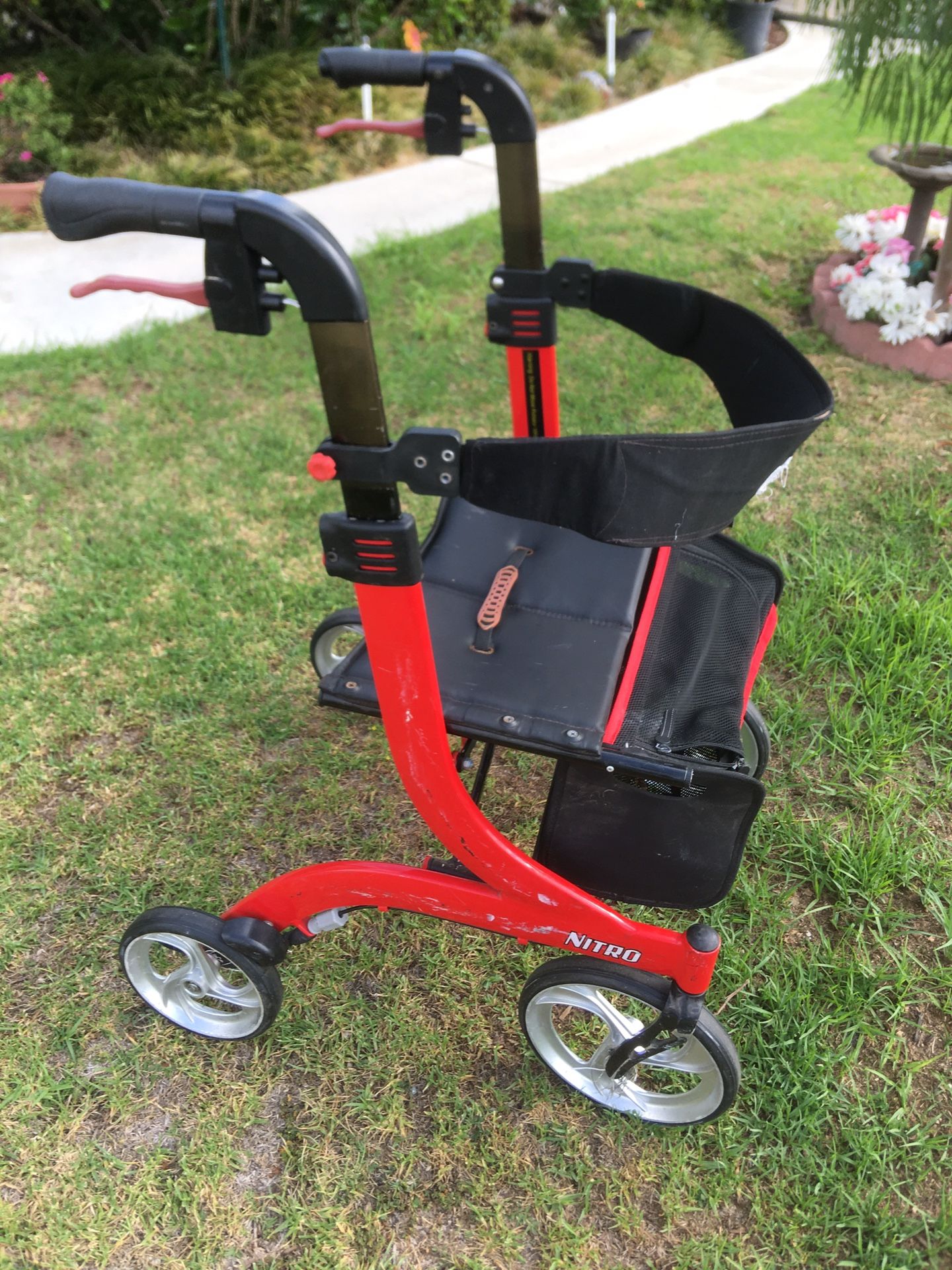 Drive Nitro Rollator