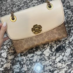 Coach Authentic Bag EXCELLENT CONDITION