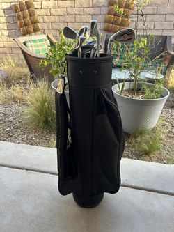 John Dailey Left Handed Iron Set