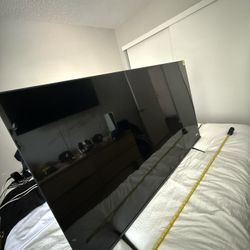TV Hisense Roku TV
