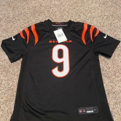 Nike Bengals Jersey #9 Joe Burrow size Youth medium 