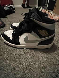 Jordan 1 Mid SE Patent Black White Metallic Silver Metallic Gold
