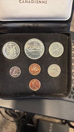 1975 Canada Royal Canadian mint proof set.