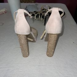 Pink Jeweled Heels Size 8!