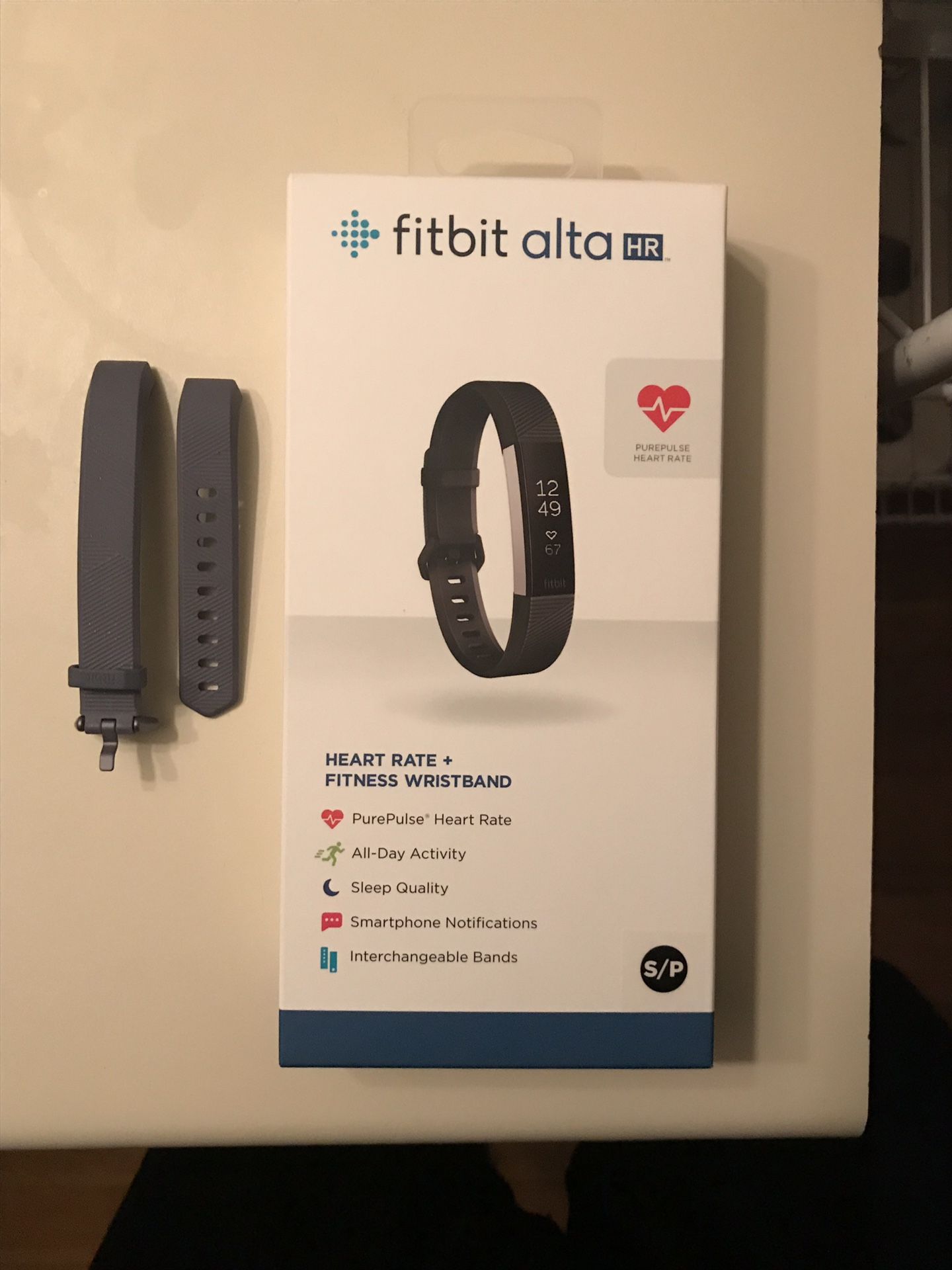 Fitbit Alta HR