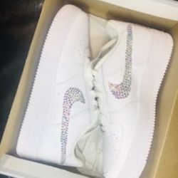 Nike Air Force Size 6 New