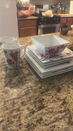 Cherry Blossom Square Dinnerware Set