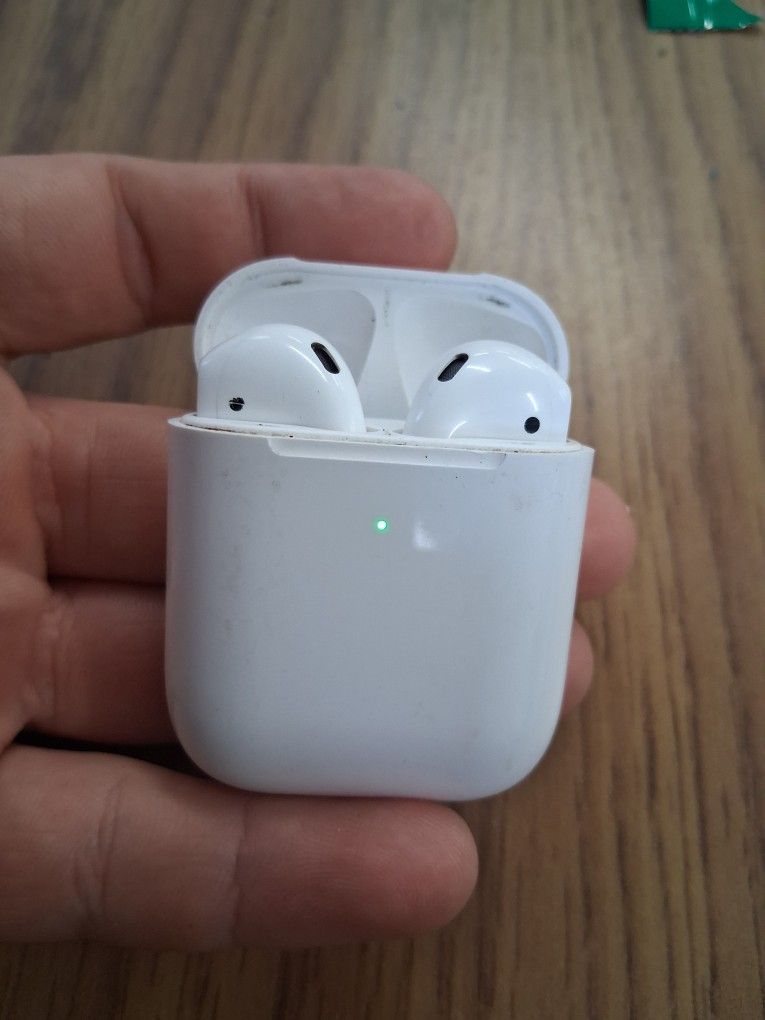 Apple Airpods