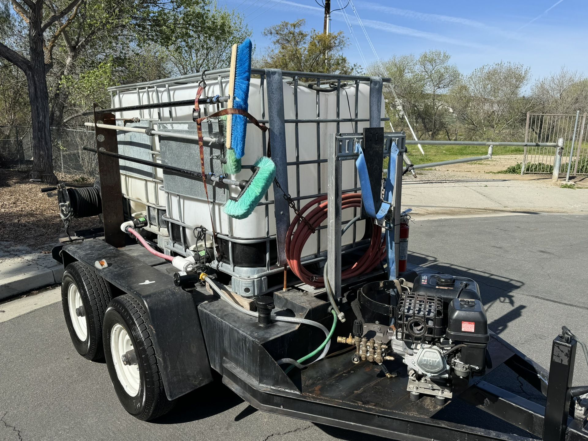 Tank Pressure Washing Trailer