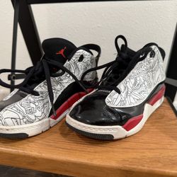 Boys Shoes Size 13-13.5 
