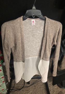 Girls sweater