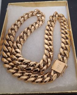 14k gold-plated Cuban link 14mm chain