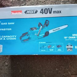 Brand New Still In Box Makita 40-volt/80v Chainsaw 18 Inch Bar Brand New Retails Brand New For $675 Before Tax Selling For $300