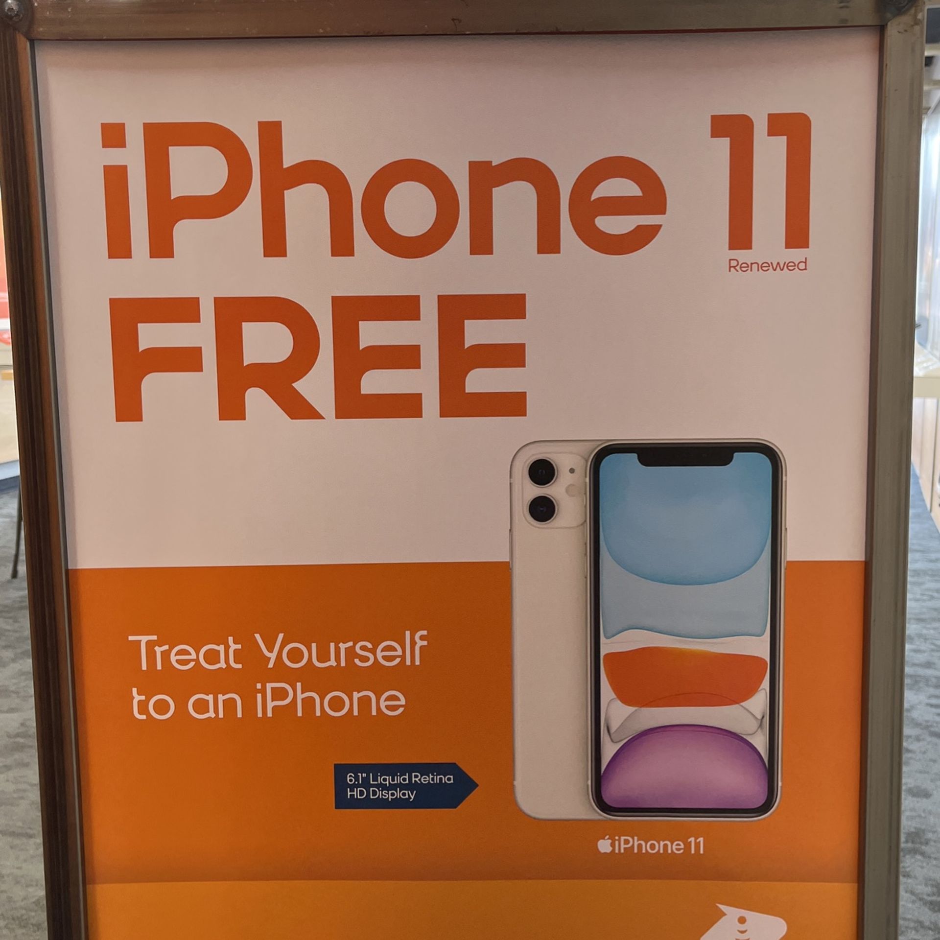 iPhone 11 FREE WHEN YOU SWITCH