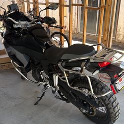 2024 BMW F900GS Adventure