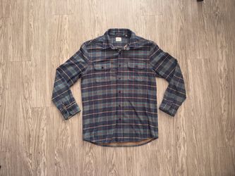 Faherty Legend Sweater Shirt Mens M Green Plaid Pockets Flannel Outdoor Coastal