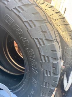 Tires - General Grabbers - 275/70/18