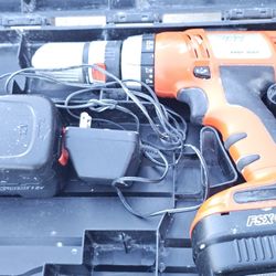 Black & Decker Firestorm FSX-TREME Drill ,12v,  2 batteries Chargers w case , Excellent condition 