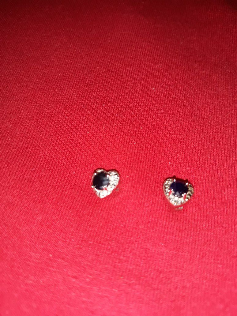 925 Sterling Silver Real Diamonds Hearts  Stud Earrings 