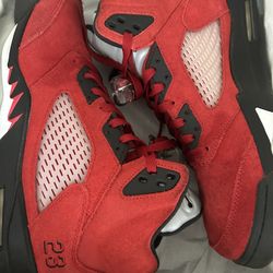 Jordan 5 Retro Raging Bull 