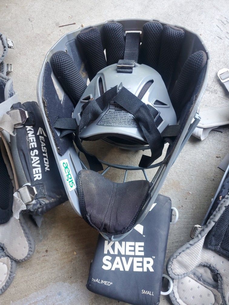 AllStar Catchers Gear With Easton Knee Savers for Sale in Seattle, WA