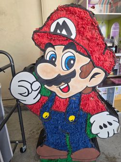 Pinata mario