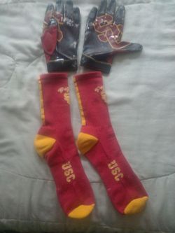 Brandi New Pair of USC Trojans Gloves And Socks.