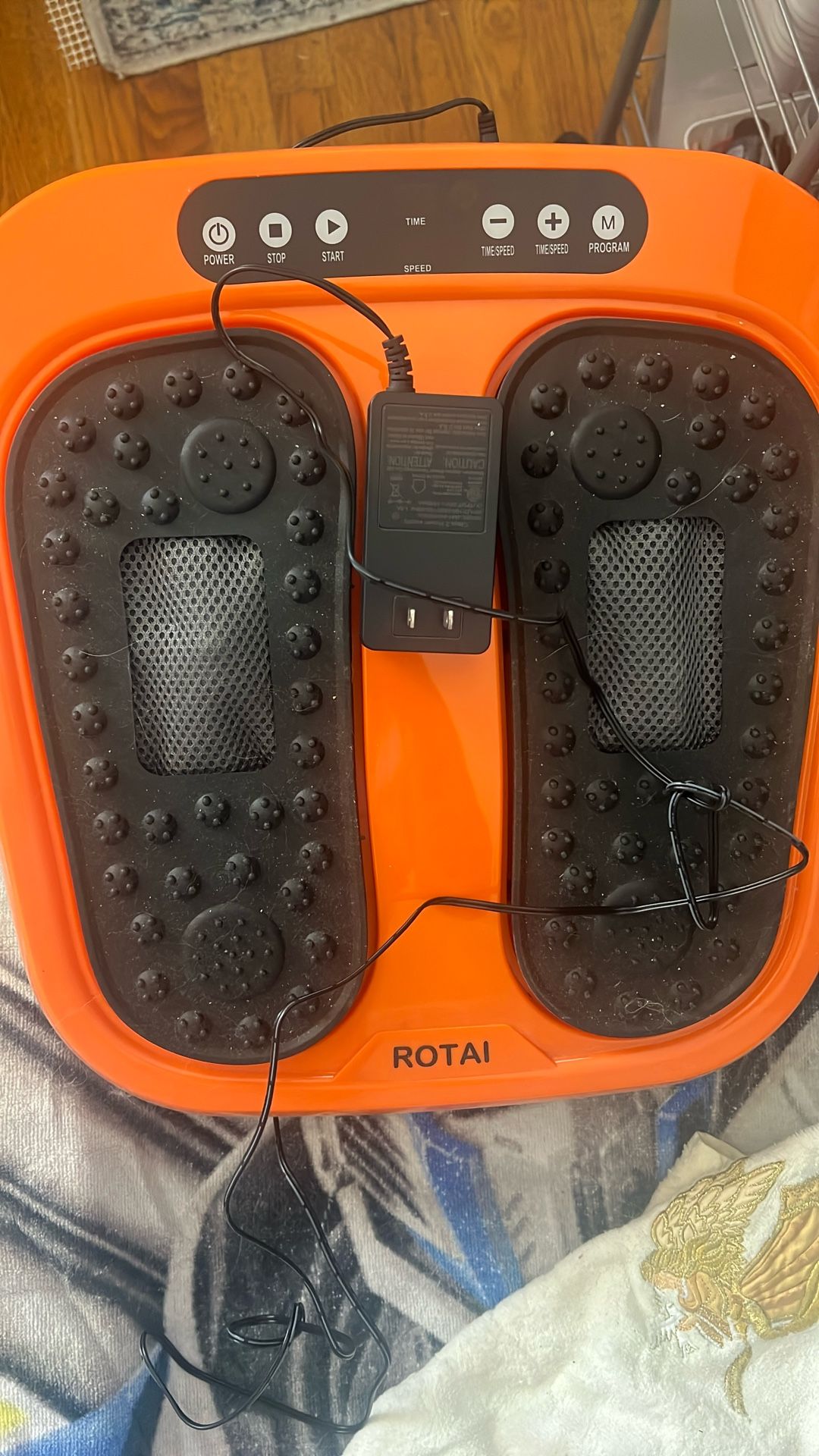 Rotai Foot massager