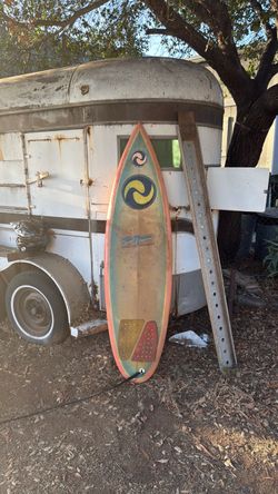 Vintage Shortboard Surfboard with Traction Pad