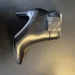 Woman’s Ankle Boot  Size 7 M  