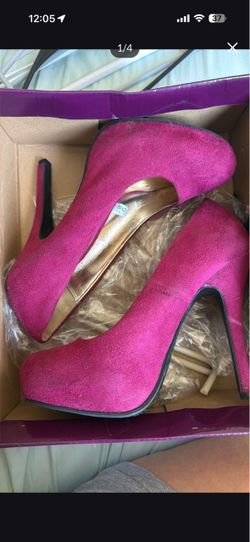 Pink heels