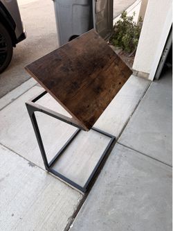 Side Table Desk - C Shape