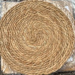 Pack of 10 Brand New Straw Placemats 