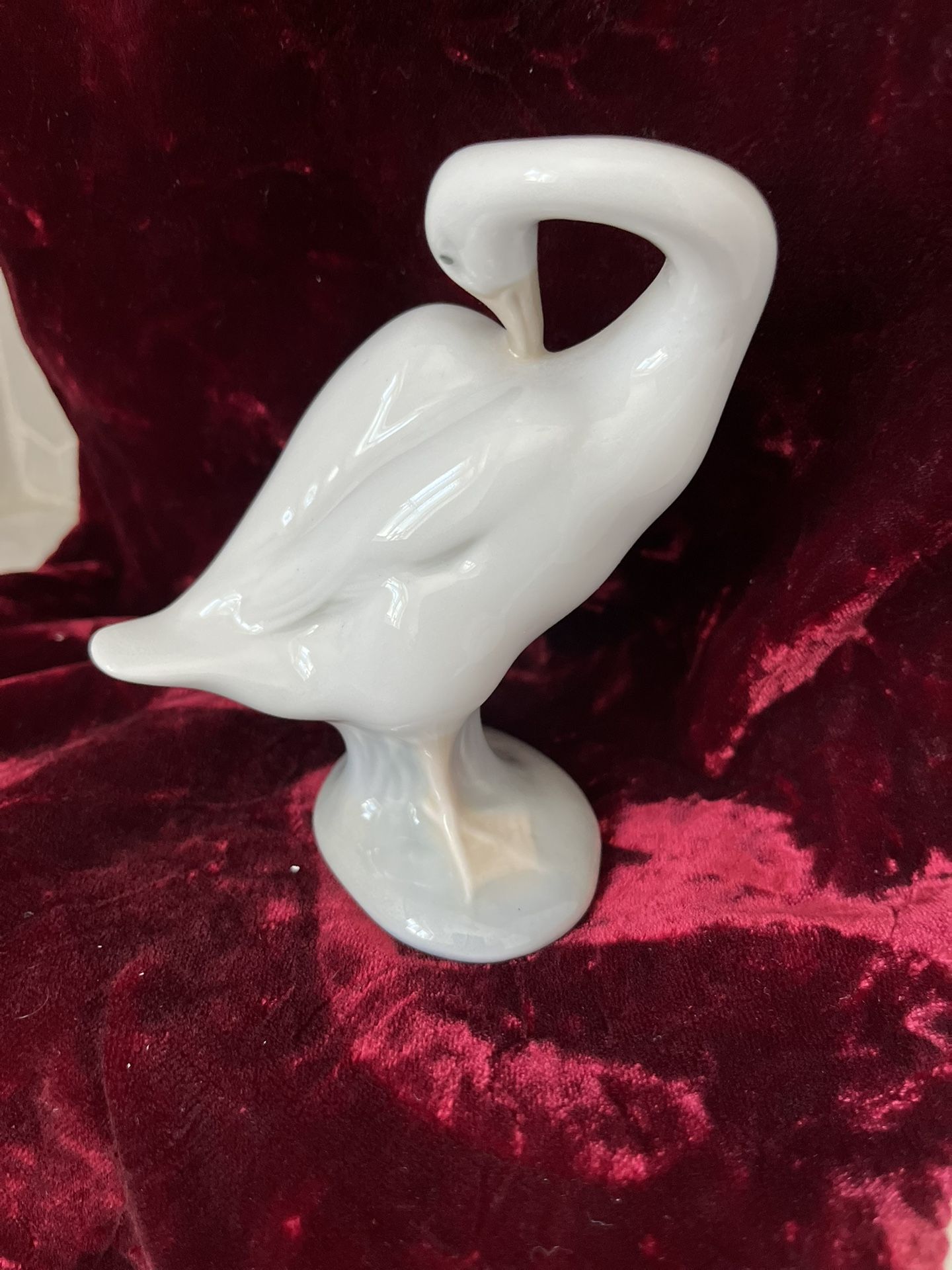 Lladro -little Duck (retired 2001)Porcelain, Hand Painted