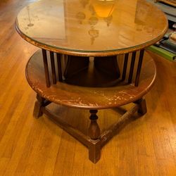 Round Coffee / Side Table