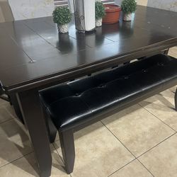 Dining Table And Chairs 