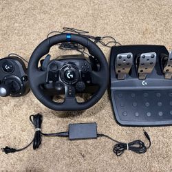 Logitech G923 Steering Wheel PS5 
